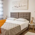 Dora Apartamento