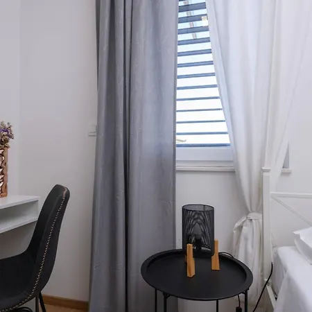 Apartment Dora Pula